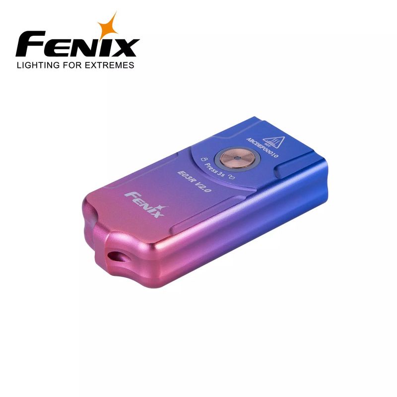 FENIX E03 v2 MINILYKT 500LM W/R Hendig og kraftig minilykt, perfekt til å feste på nøkkelringen